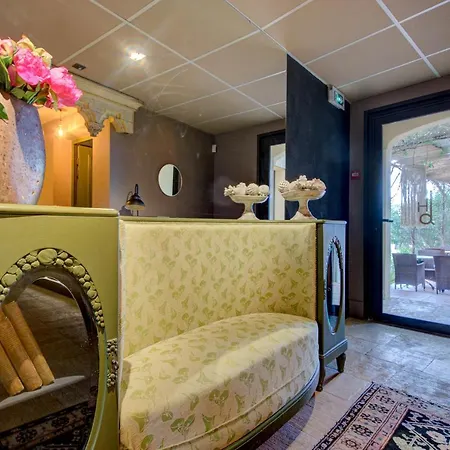 Hotel Bastide De